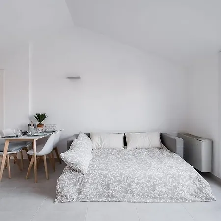 Realkasa Train Plaza Apartment Bologna Esterno foto